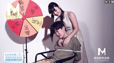 【国产】麻豆传媒作品MDX-0106辛运男孩的三分之一命运轮盘000免费观看